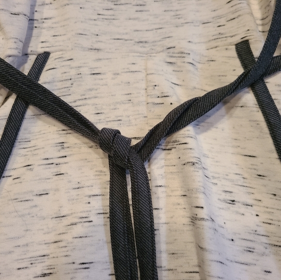 Bonnie Jean dress in a little girls size 5. Gray with dark gray piping. NWOT - Picture 3 of 6